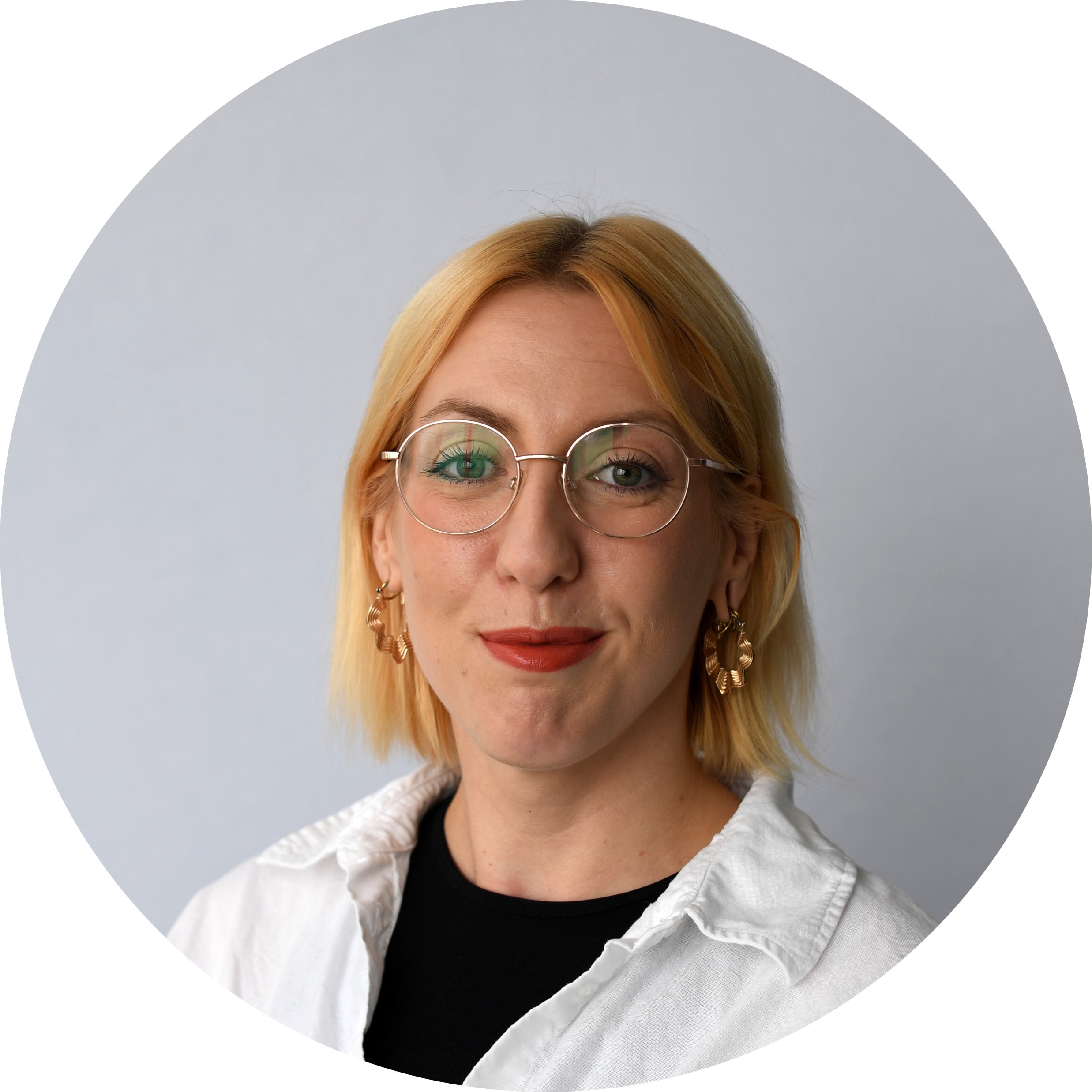 <img src="staff.jpg" alt="Headshot of Jess">